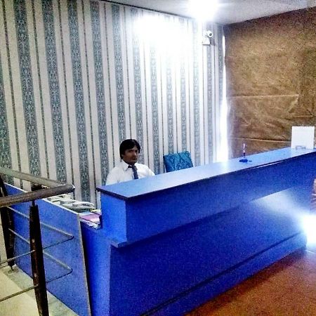 Quick Continental Hotel - Jail Road Lahore Exterior photo