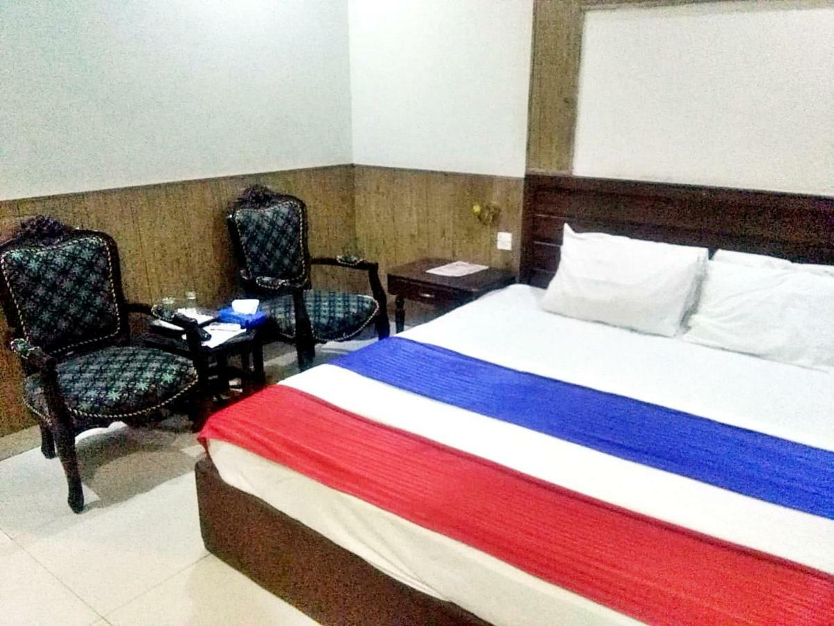 Quick Continental Hotel - Jail Road Lahore Exterior photo