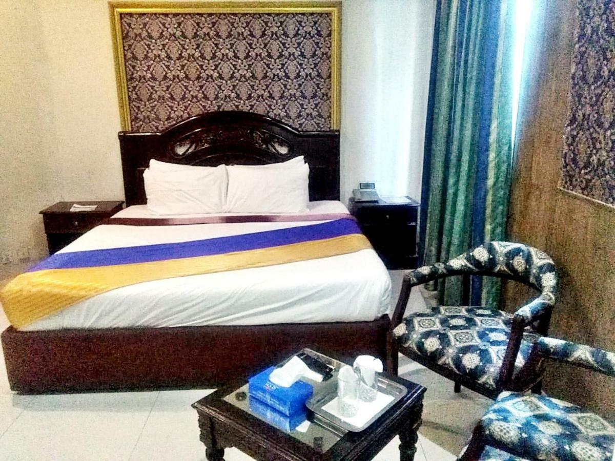Quick Continental Hotel - Jail Road Lahore Exterior photo