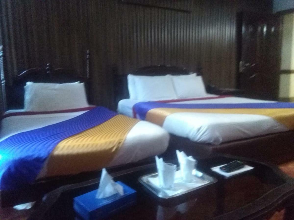 Quick Continental Hotel - Jail Road Lahore Exterior photo